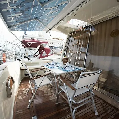 Solymar Greece Yachting. M/y 