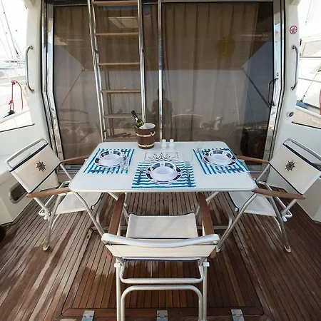 Solymar Greece Yachting. M/y 