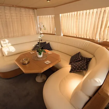 Solymar Greece Yachting. M/y 
